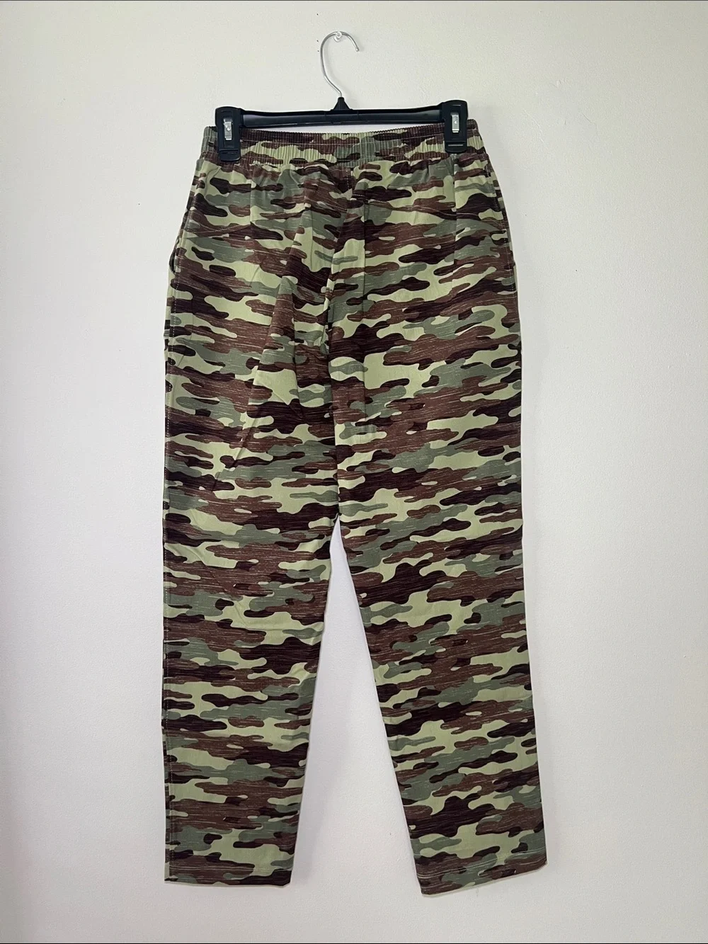 LuLaRoe Lena Work Leisure Pants in Camo - Picture 3 of 4
